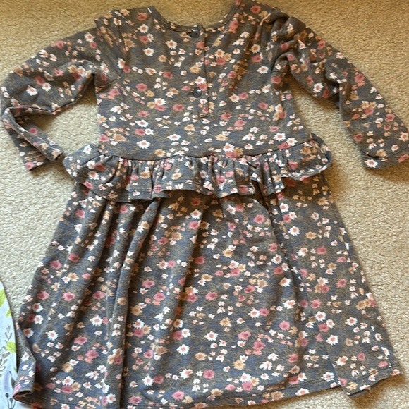 Fall dresses - Picture 4 of 4